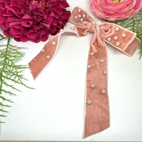 NEW⚜️Velvet Bow Pearl Embellished Hairtie - Picture 3 of 5